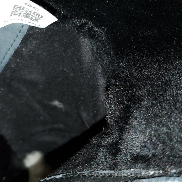 NEW UGG LYNDA SIZE 5 - Picture 13 of 13